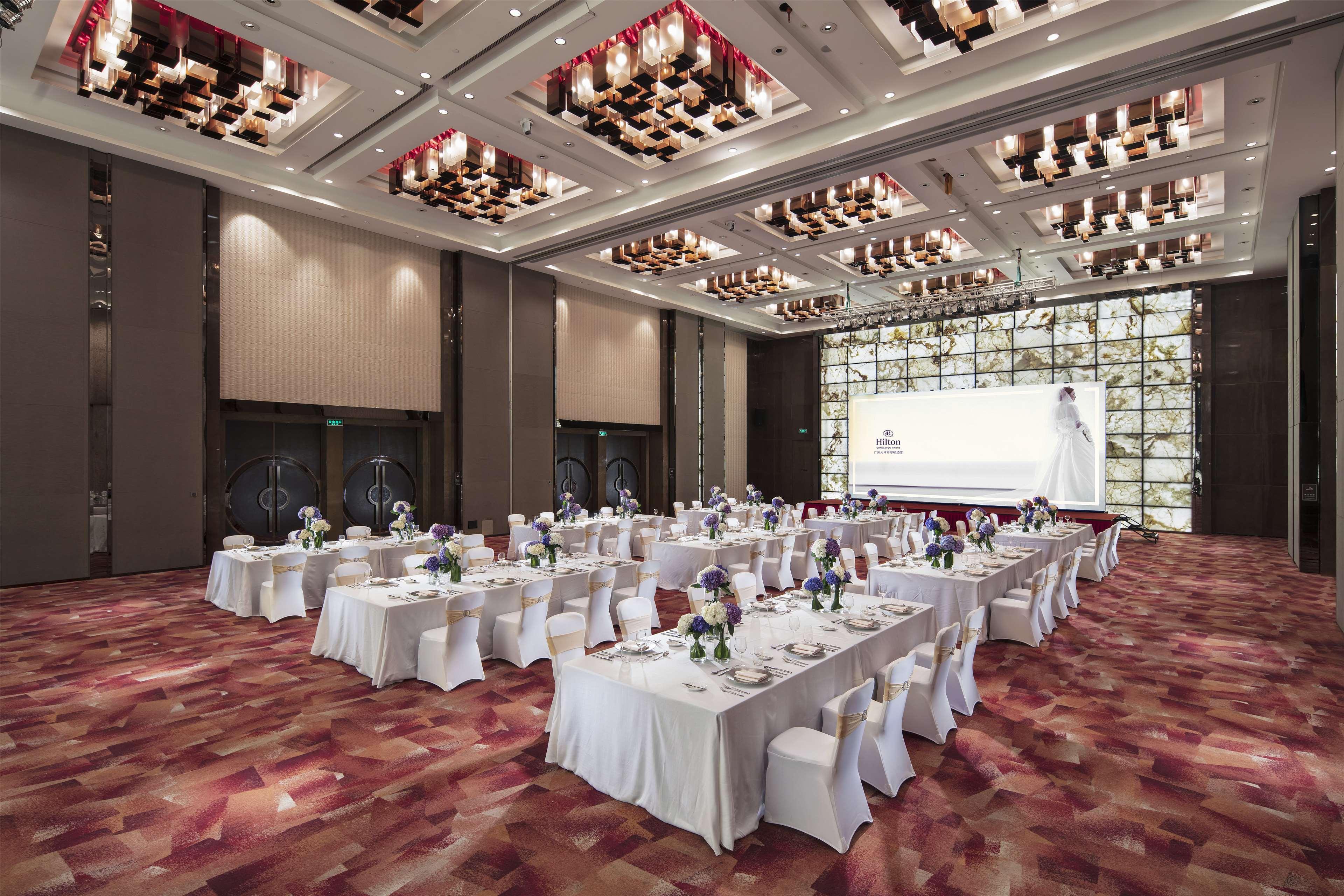Hilton Guangzhou Tianhe - Free Shuttle Bus And Registration Counter Available During Canton Fair Period Zewnętrze zdjęcie The Grand Ballroom