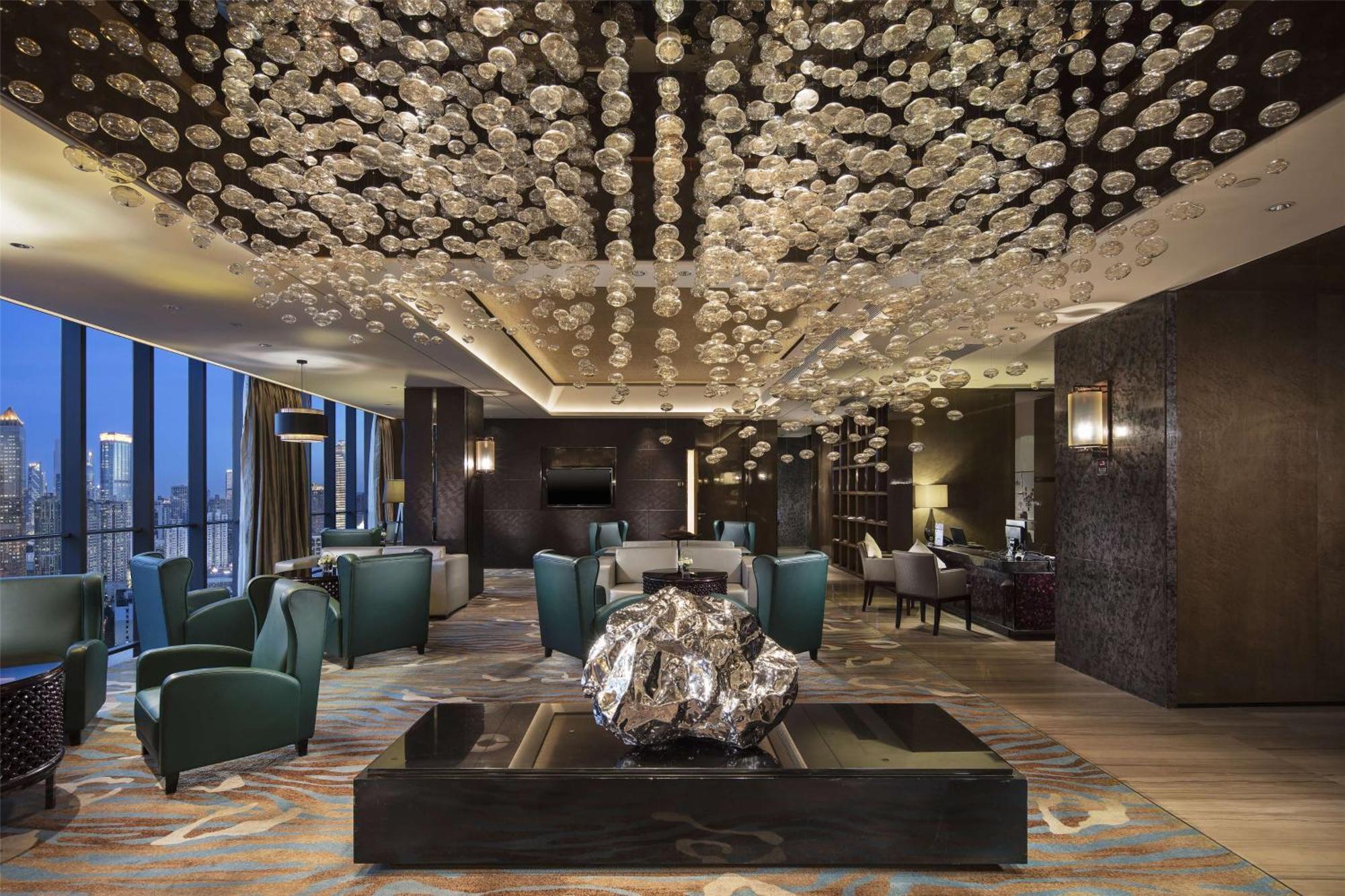 Hilton Guangzhou Tianhe - Free Shuttle Bus And Registration Counter Available During Canton Fair Period Zewnętrze zdjęcie
