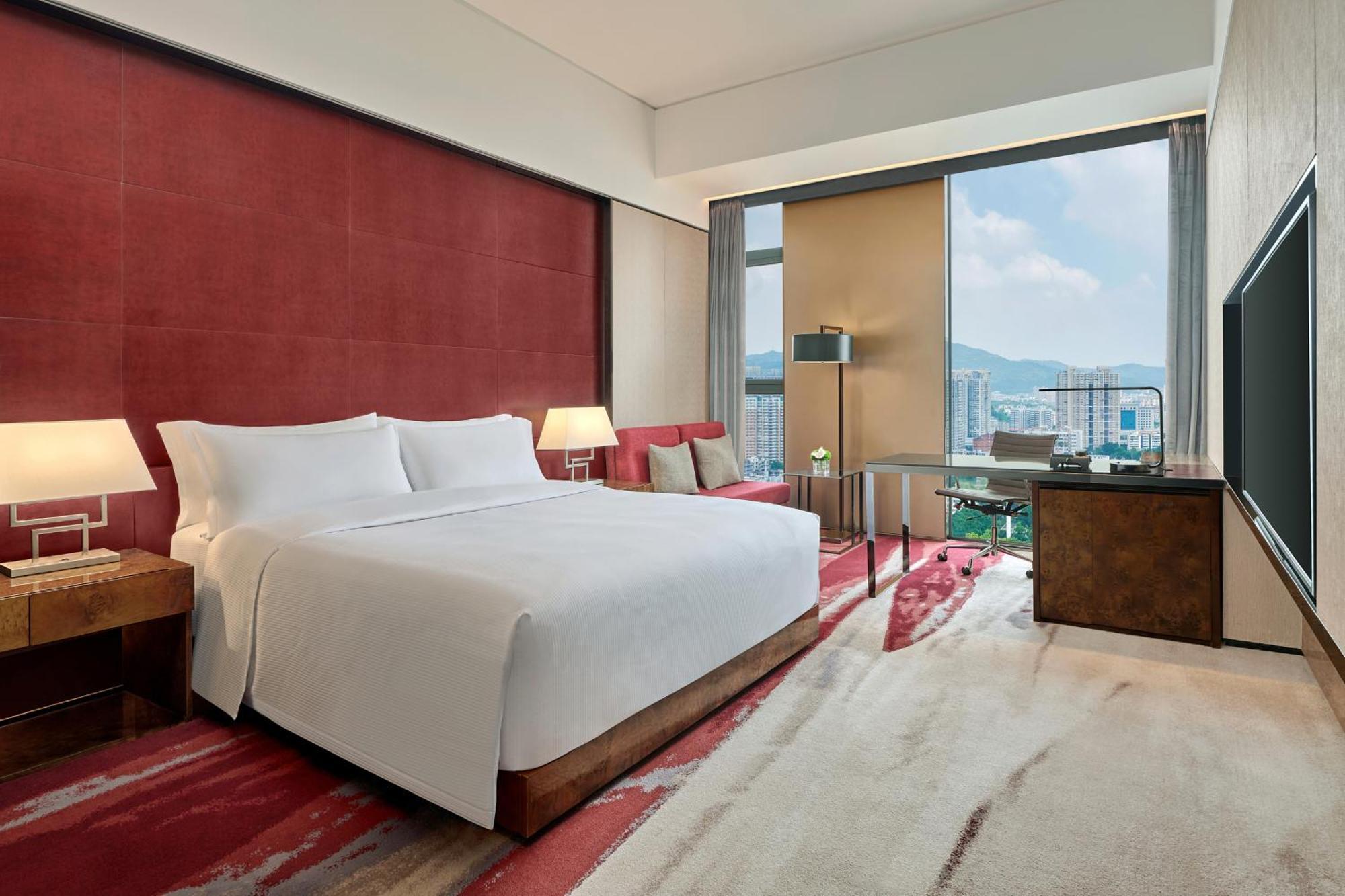Hilton Guangzhou Tianhe - Free Shuttle Bus And Registration Counter Available During Canton Fair Period Zewnętrze zdjęcie Deluxe Room