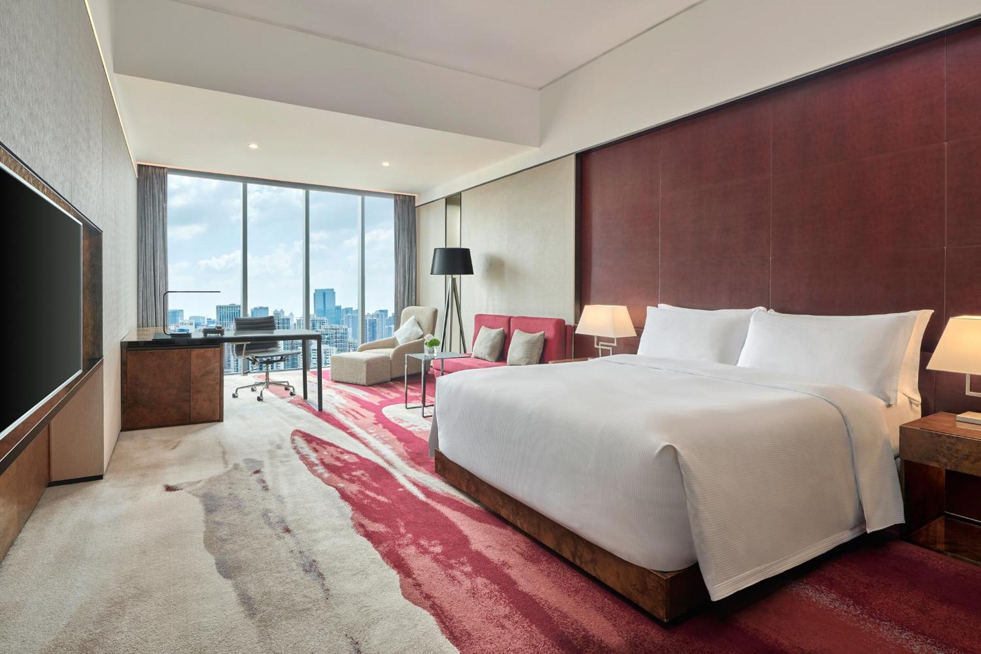 Hilton Guangzhou Tianhe - Free Shuttle Bus And Registration Counter Available During Canton Fair Period Zewnętrze zdjęcie Deluxe Room