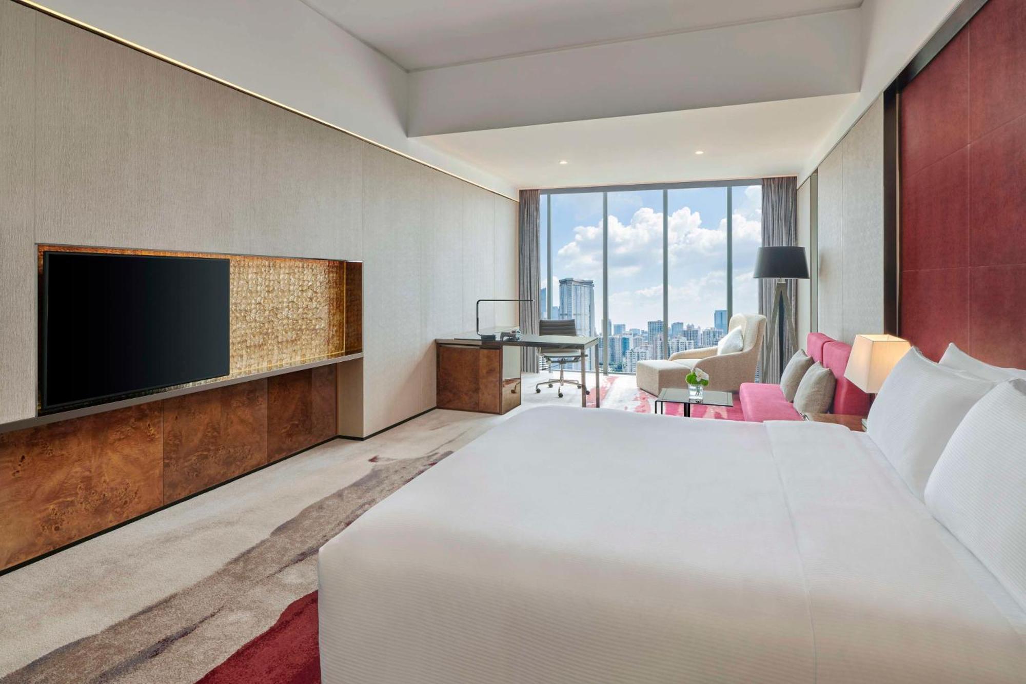 Hilton Guangzhou Tianhe - Free Shuttle Bus And Registration Counter Available During Canton Fair Period Zewnętrze zdjęcie