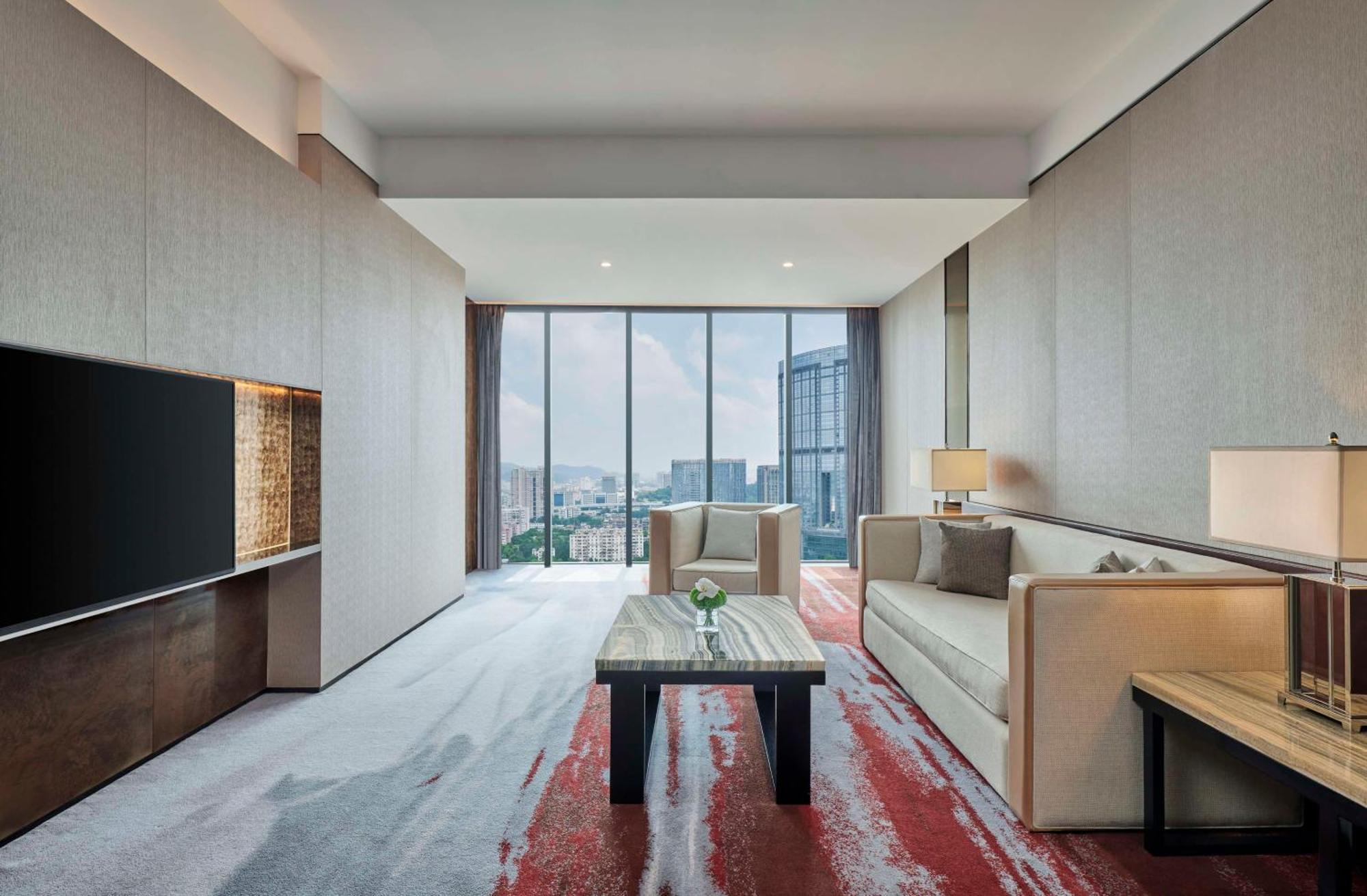 Hilton Guangzhou Tianhe - Free Shuttle Bus And Registration Counter Available During Canton Fair Period Zewnętrze zdjęcie A suite at the hotel